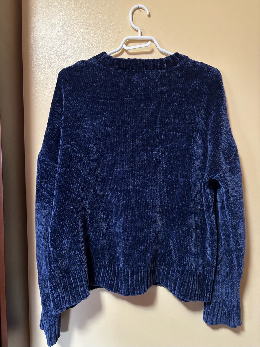 Forever 21 Plush Chenille Crewneck Sweater - Navy Blue - Picture 3 of 4